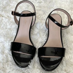Ruby and bloom black sandals
